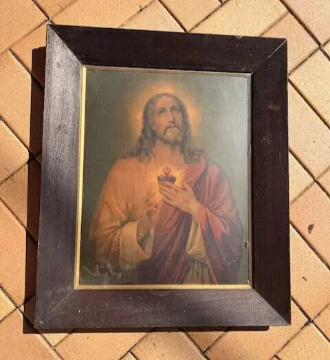 Large vintage framed religious picture - Sacred Heart of Jesus