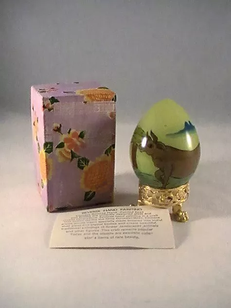 Decorative Chinese Reverse Handpainted Glass Egg-Steer Design