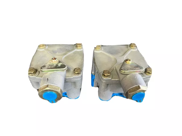 2 Valves R-14 Brake Relay Valve (Replaces Bendix 103028) (TR103028)/ H30267