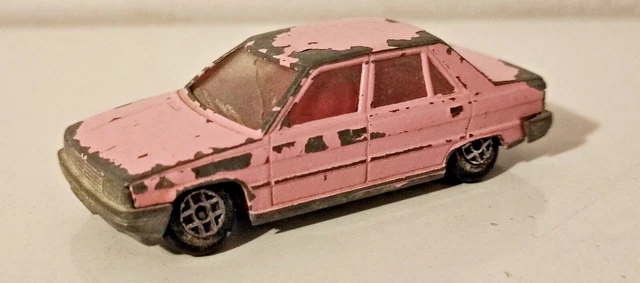 VOITURE SOLIDO 4552 PEUGEOT 203 COMMERCIALE JAUNE WATERMAN 1:43 EN BOITE VOITURE SOLIDO 4552 PEUGEOT 203 COMMERCIALE JAUNE WATERMAN 1:43 EN BOITE