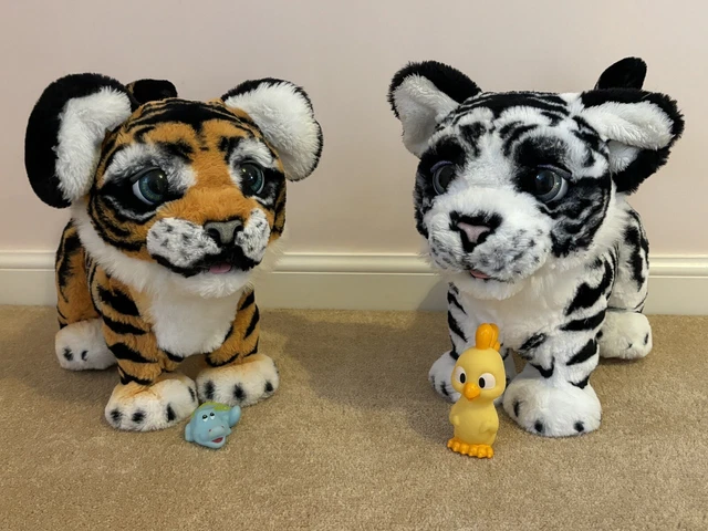 FURREAL RARE IVORY WHITE ROARIN TYLER THE PLAYFUL TIGER. BRAND NEW