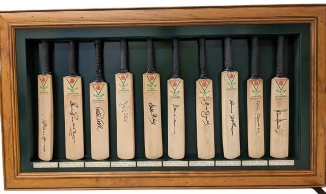 Top 10 Run Makers hand signed  Autographed 10 Cricket Mini  Bats