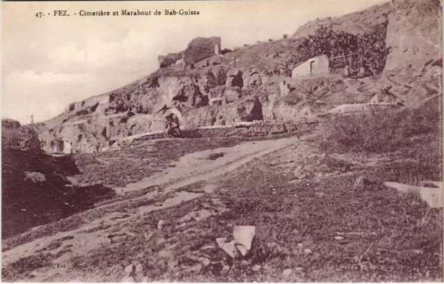 CPA AK Fez - Cimetiere et Marabout de Bab-Guissa MAROC (1082744)