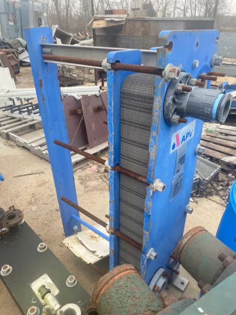 APV Plate Heat Exchanger N35MGS-10, 52 Plates