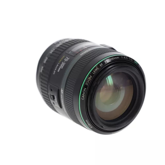 Canon 70-300mm f/4.5-5.6 DO IS USM Diffractive Optics EF-Mount Lens {58}