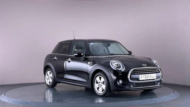 2019 MINI HATCHBACK 1.5 Cooper Classic II 5dr HATCHBACK PETROL Manual