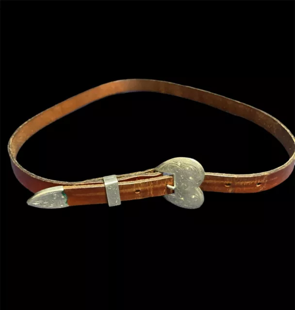 Ladies Justin brown  Leather  Belt Heart Buckle Size 34 Cowhide