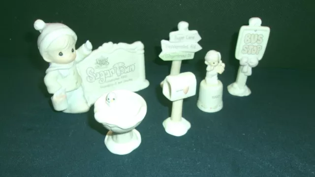 Lot of 6 Precious Moment Sugar Town Figurines