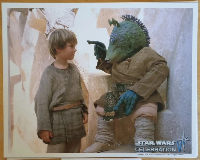 Official Pix Unsigned 8x10 Photo Warwick Davis Wald Star Wars OPIX OPX