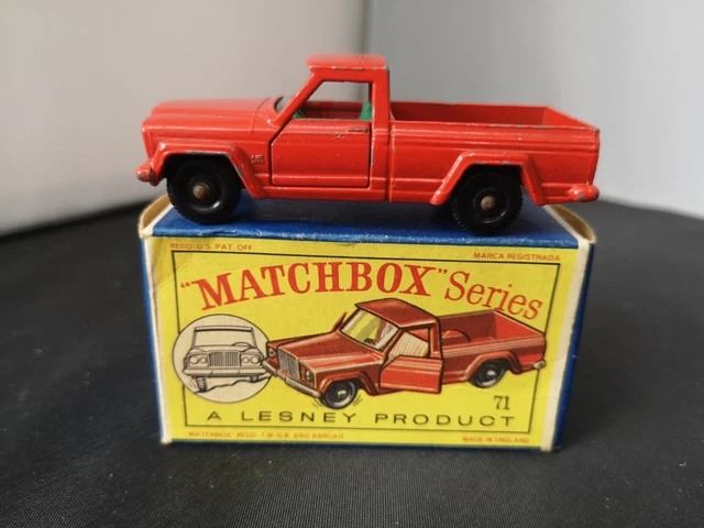 Miniature Lesney Matchbox 1-75 Jeep Gladiator Pick-up Rouge, Série 71, UK