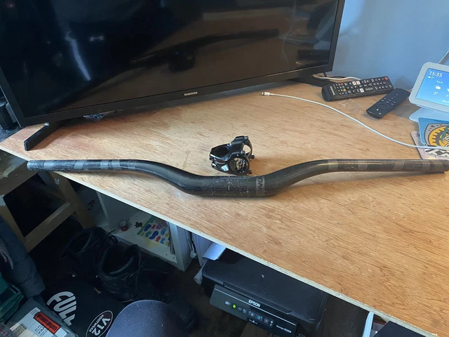 Nukeproof Horizon Carbon Bar & Stem 780mm x 35mm