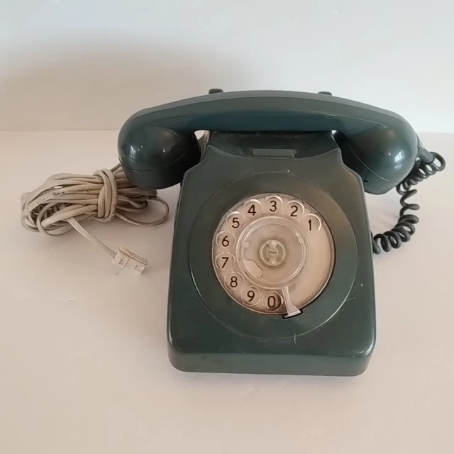 DARK GREEN ROTARY Dial PO Phone Vintage (See Condition) £9.99