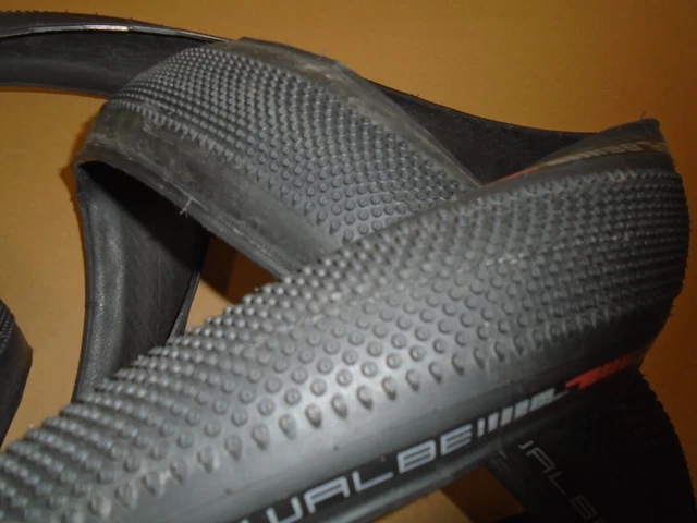 2x Schwalbe G-One Allround Evo Tyres 700C 40MM BLACK ! 8