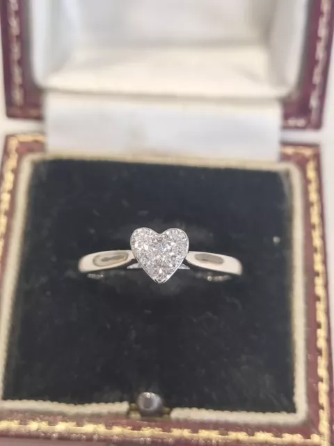 9ct/375  Heart Shape Diamond Cluster White Gold  Size " M" Illusion Set
