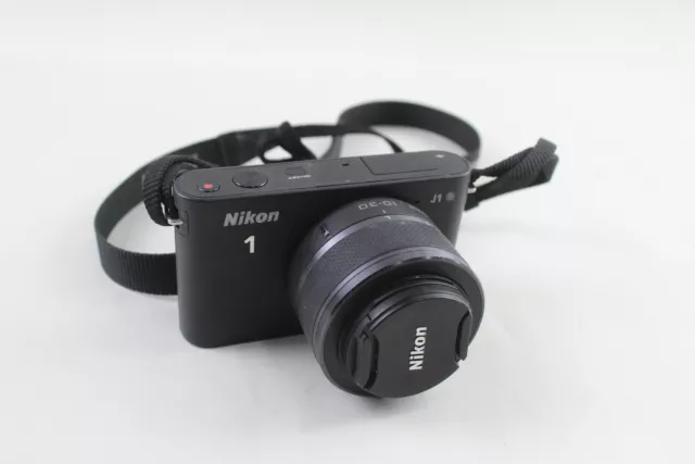 Nikon 1 J1 Digital Camera Working w/ 1 Nikkor 10-30 Interchangeable Lens