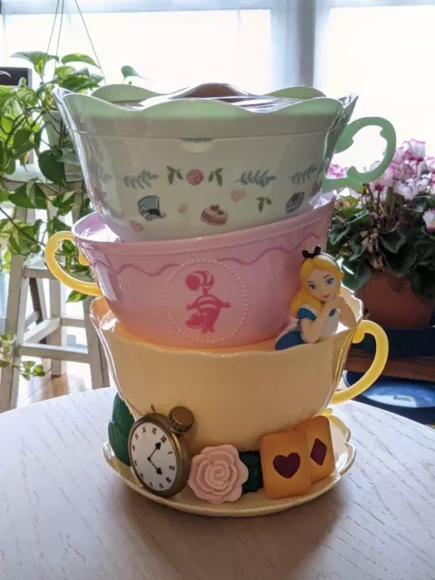 Alice in Wonderland Popcorn Bucket Tokyo Disney Resort Tea Cup with mirror JAPAN