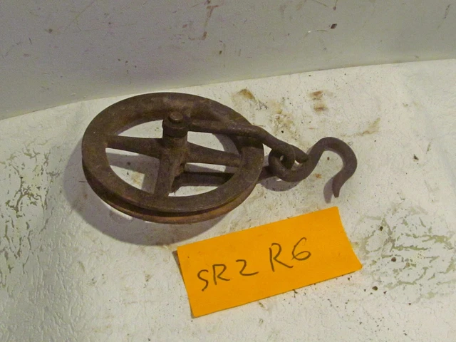 gebrauchte Schmiede Rolle Umlenkrolle Flaschenzug Gesamtlänge ca.26cm lang SR2R6