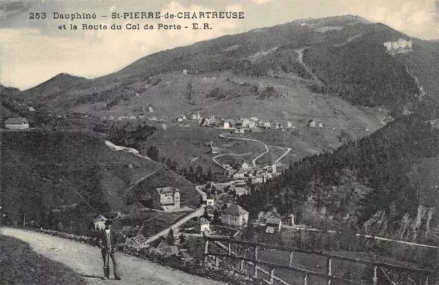 Dauphiné - St PIERRE-de-CHARTREUSE et la route du Col de Porte