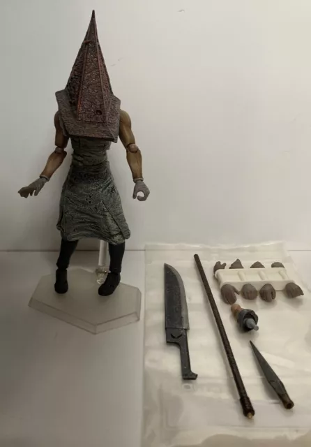 Pyramid Head Action Figure Silent Hill Cabeça de Pirâmide, Brinquedo Nunca  Usado 90752235