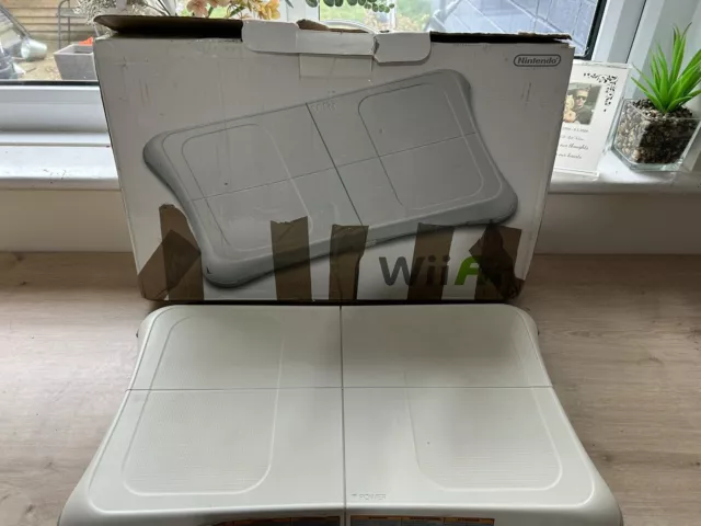 Nintendo Wii Fit Balance Board BOXED