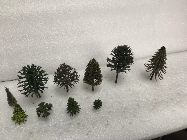 OO/HO Scale   Set Of 10 Trees , Forest Model Railway Mix Tree Types ELD70a