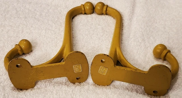 2 Vtg Cast Iron Ornate Yellow Shelf Brackets Architectural Salvage STC Japan 6x6 4