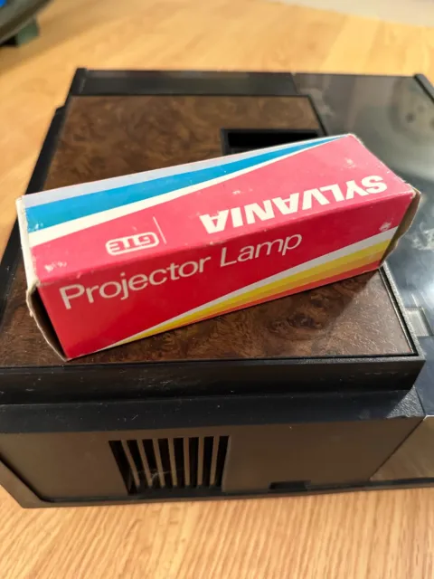 Vintage GAF 2690 2x2 Slide Projector