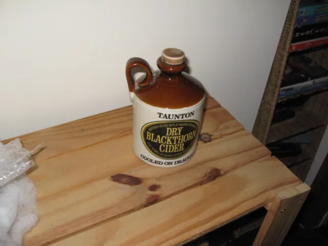 Vintage Ceramic Flagon Advertising Pump - Taunton Dry Blackthorn Cider.bar