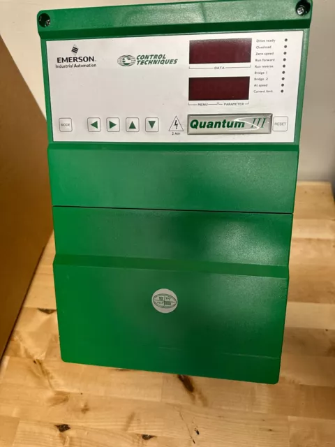 Control Techniques Quantum III Dc Guida 9500-8606 M210R-14ICD 100 HP Regen