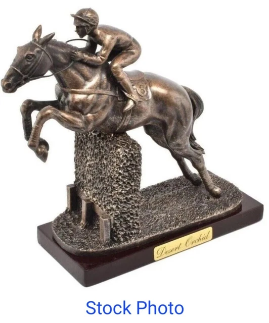 Atlas Editions Sport Of Kings Desert Orchid Figurine Ornament Horse Racing NEW Atlas Editions Sport Of Kings Desert Orchid Figurine Ornament Horse Racing NEW