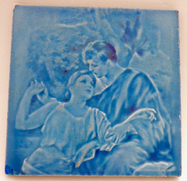 Rare victorian dust-pressed embossed figural Art Nouveau Tile Romantic Couple 8"