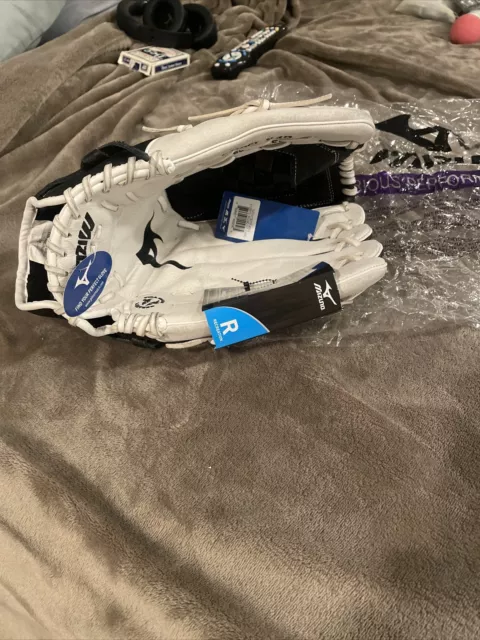 Mizuno Franchise Fastpitch Softball Glove 13”