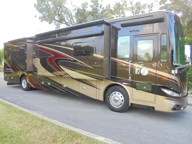 2015 Tiffin Phaeton 40 Qbh Premium Diesel~Stunning~Loaded~380 Hp~Aqua Hot~Wow 2015 Tiffin Phaeton 40 Qbh Premium Diesel~Stunning~Loaded~380 Hp~Aqua Hot~Wow
