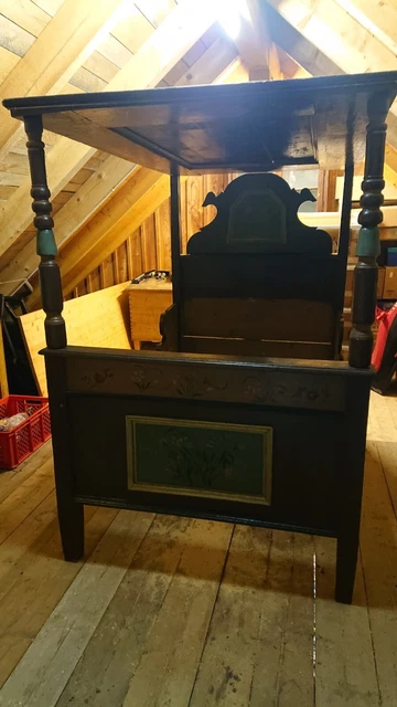 Altes Himmelbett von 1826