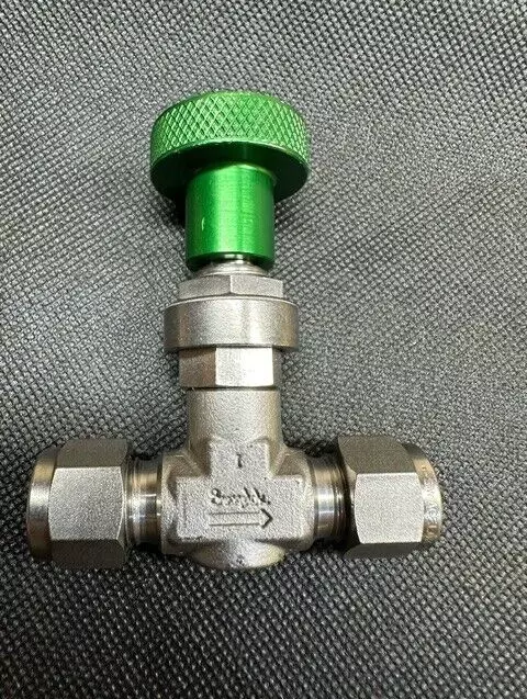 Swagelok, 316-Stainless Steel, SS-6L Metering Valve, 3/8-in female tube fittings