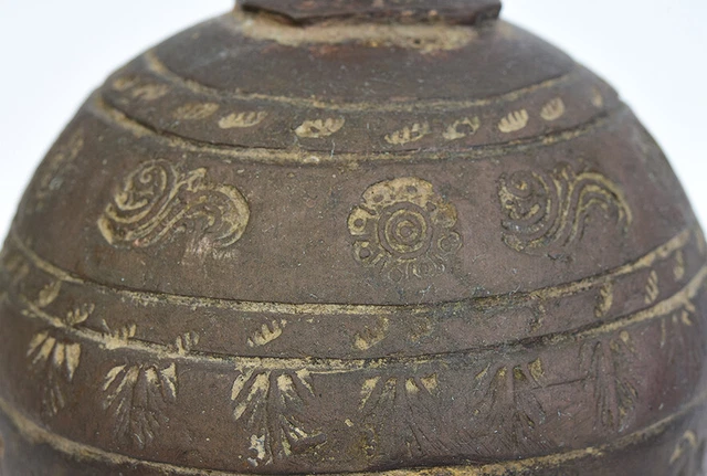 19th Century, Antique Burmese Bronze Elephant Bell with Stand 8