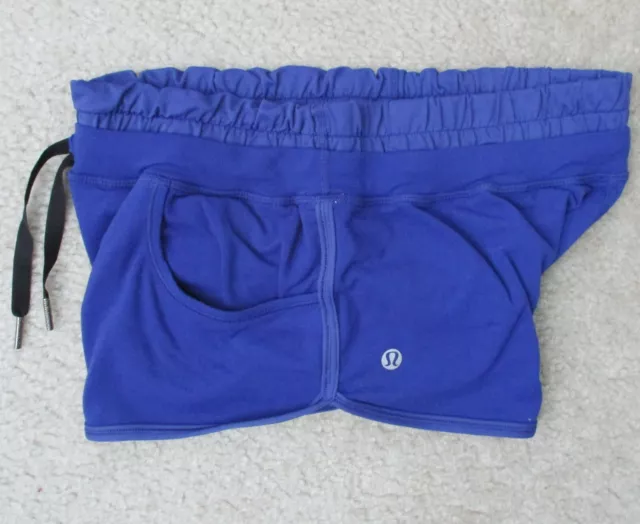 Lululemon Athletica Womens 4 Reflective Logo Stretch Performance Fitness Shorts
