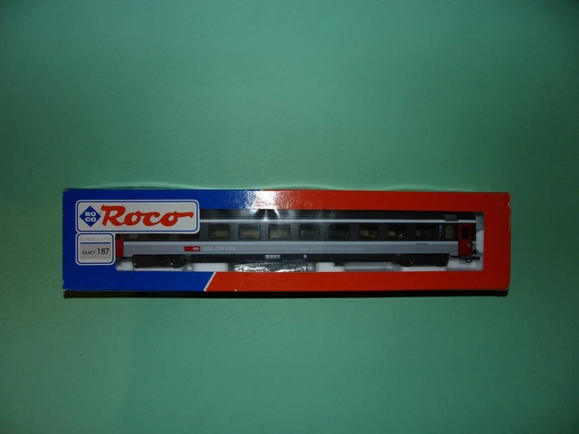 ROCO VOITURE COUCHETTES 1ière + 2ième classe UIC vert/argent 44625 NEUF EUR 56,00 - FR