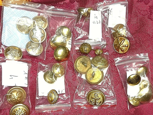 Lot De Boutons Vintage Année 70 - 9 Modèles Au Choix - Écailles - Occasion Bon état
