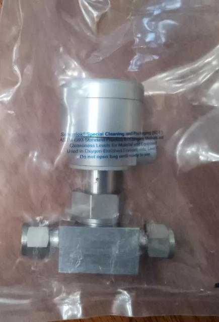 Swagelok SS-6BK-1C Sealed Bellows Valve 3/8" Tube