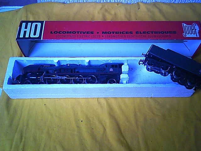 Jouef H0 - 8252 - Locomotora de vapor con ténder (1) - 231C