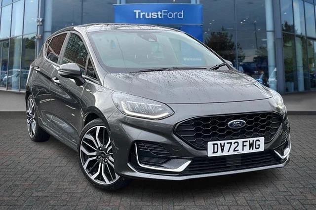2022 Ford Fiesta 1.0 EcoBoost Hybrid mHEV 125 ST-Line Vignale 5dr with lane assi