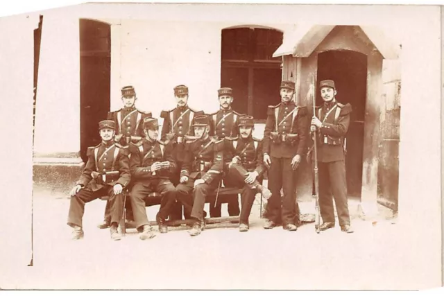 57 -54. n°83316 - METZ . toul?- Militaires à la porte de Metz - Carte photo