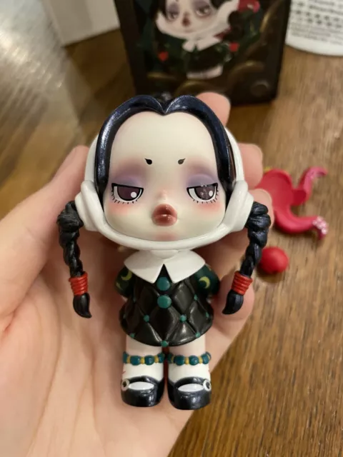 POP MART x SKULLPANDA The Addams Family Quiet Wednesday Mini Figure Art Toy