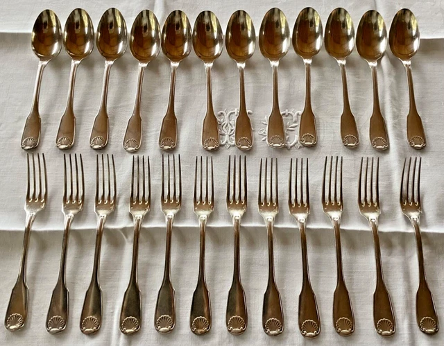 Christofle Modele Vendome Menagere A Entremet 24 Pieces Metal Argente Vers 1960