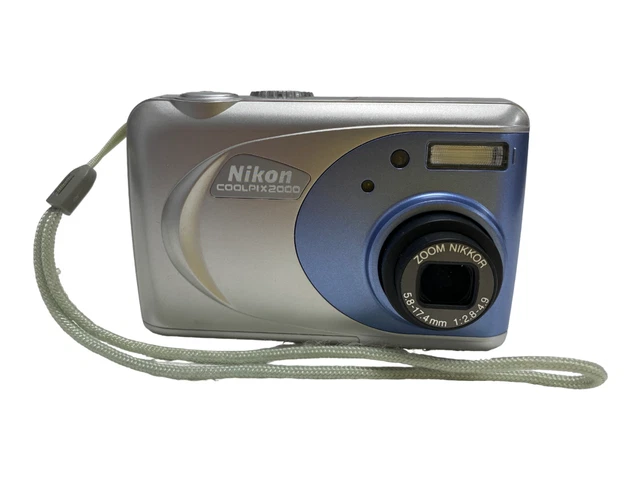 nikon e2000