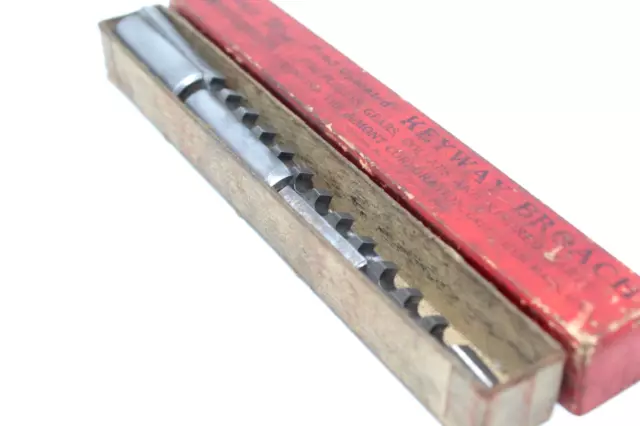 Dumont Minute Man 3/16"-B Keyway Broach & 3Pc Bushing 1/2"-5/8"-3/4" Diameters