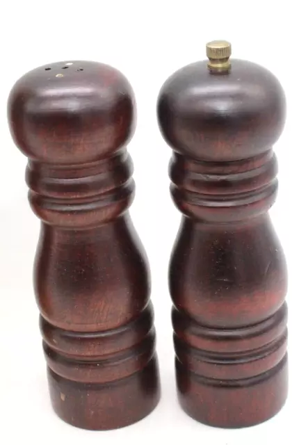 Vintage Wooden Pepper Mill and Salt Shaker Set, Taiwan Republic of China boxed