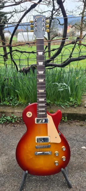 Gibson Les Paul Tribute 2011