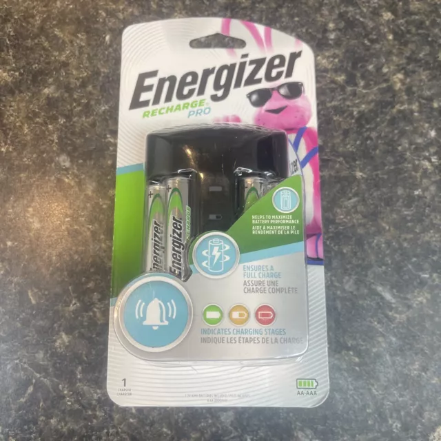 Energizer Recharge Pro Battery Charger with 4 AA NiMH Rechargeable Batteries New